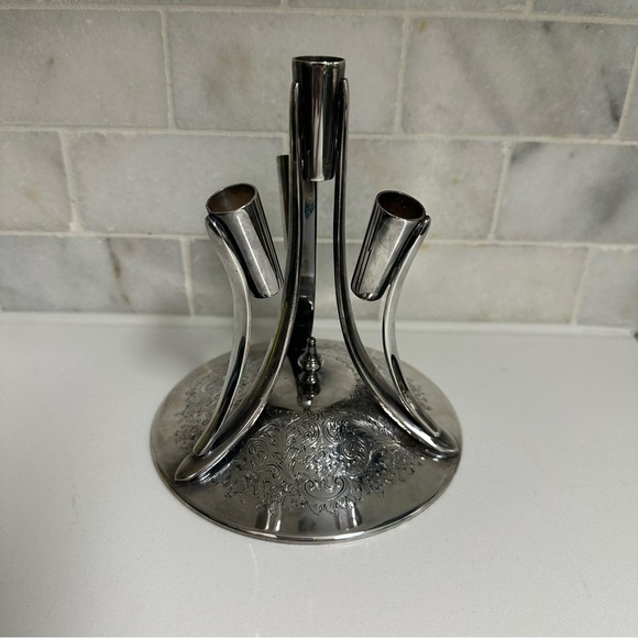 Vintage Barker Ellis England Silverplated
Epergne Floral Centerpiece Frog GUC - Picture 1 of 8